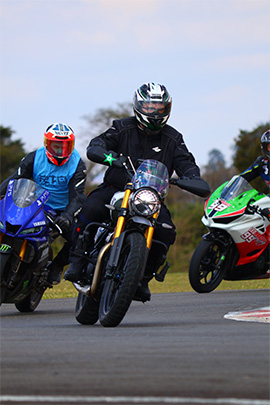 Curso de pilotagem em grupo (4)